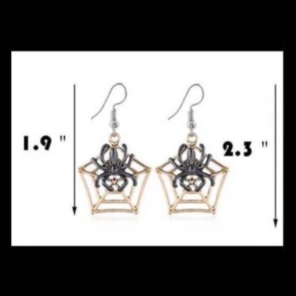 New Mini Spooky Spider 🕷 Brass Web Earrings Brass Tone - Picture 6 of 7